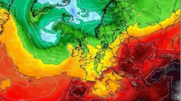 英国天气:确切日期40摄氏度土耳其热弹将袭击英国，地图变成红色