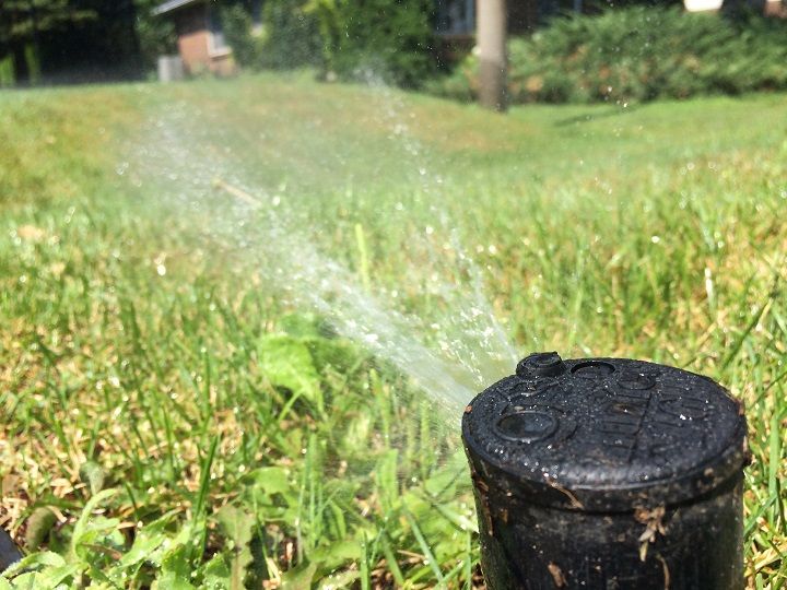 奥肯那根中部地区发布了第三阶段室外浇水限制